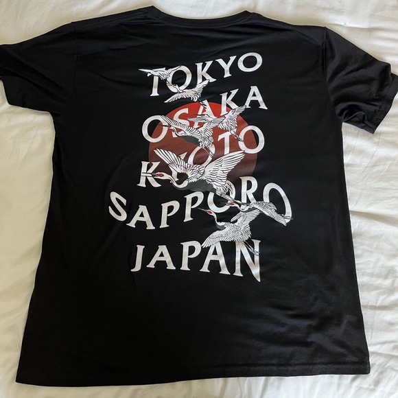 Tokio t shirt - Picture 2 of 2